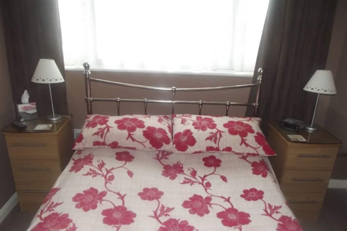 Double Room, Ensuite (7)