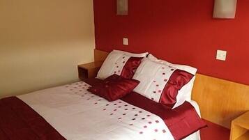 Standard Double Room, Ensuite