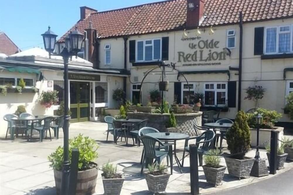 Ye Olde Red Lion