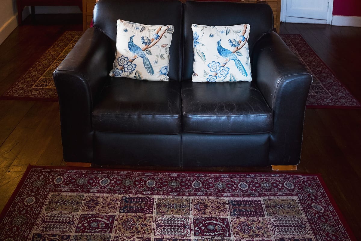 1 bedroom, hypo-allergenic bedding, iron/ironing board (on request)