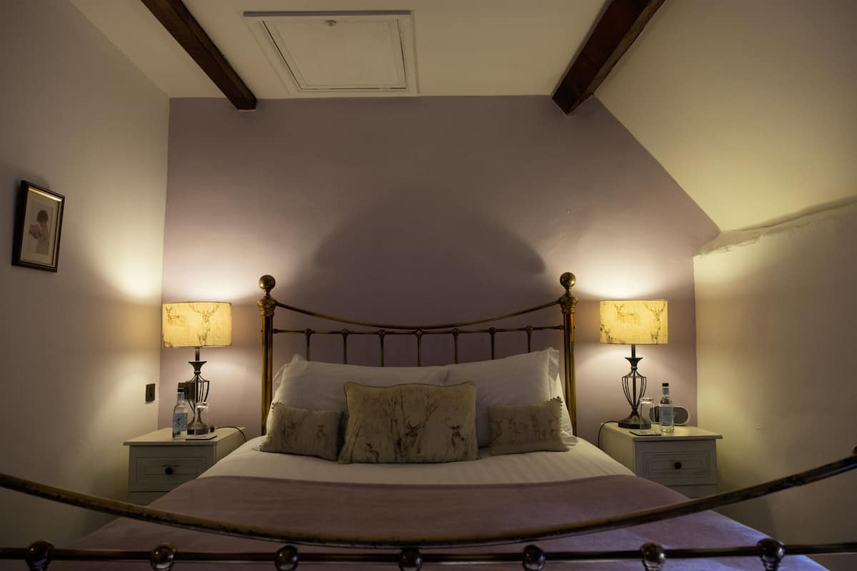 1 habitación, ropa de cama hipoalergénica y decoración personalizada