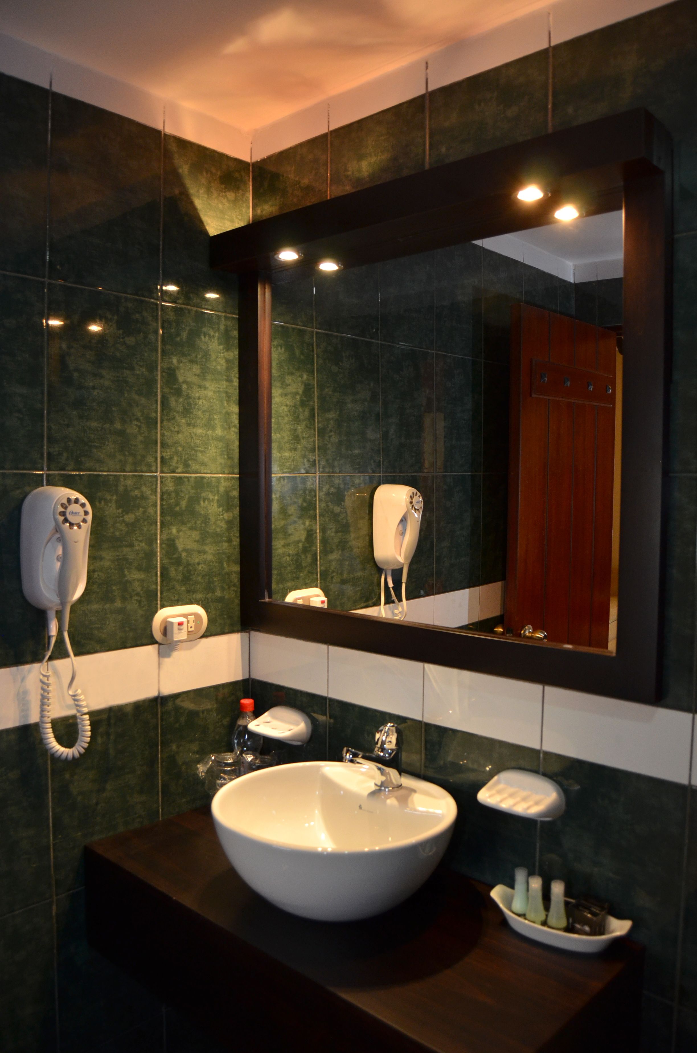 twin room | bathroom | free toiletries, hair dryer, towels