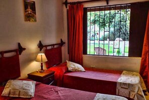 Rollaway beds, free WiFi - Hotel Inti Raymi (Salta)