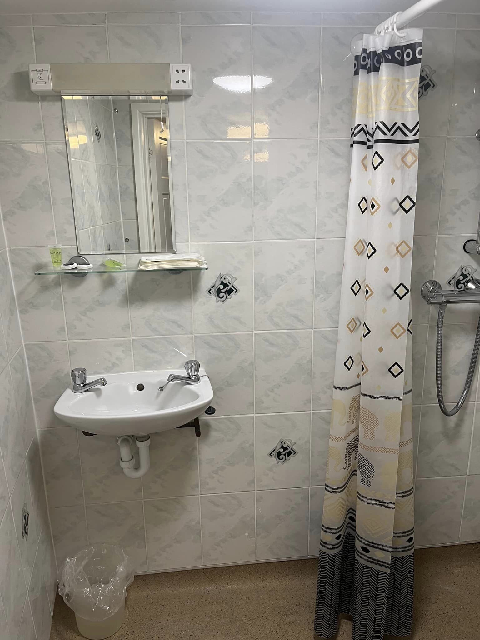 Double Room, Ensuite | Bathroom