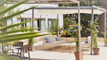 Bar (in der Unterkunft)