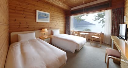 Okubiwako Makino Grand Park Hotel