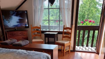 Standard Double or Twin Room | Individually furnished, iron/ironing board, free WiFi, bed sheets