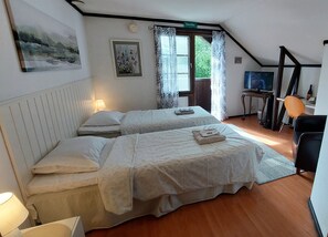 Standard Double or Twin Room - Cronin's Guesthouse B&B (Heinola)
