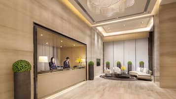 Lobby lounge