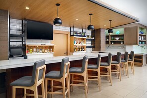 Bar (en la propiedad)