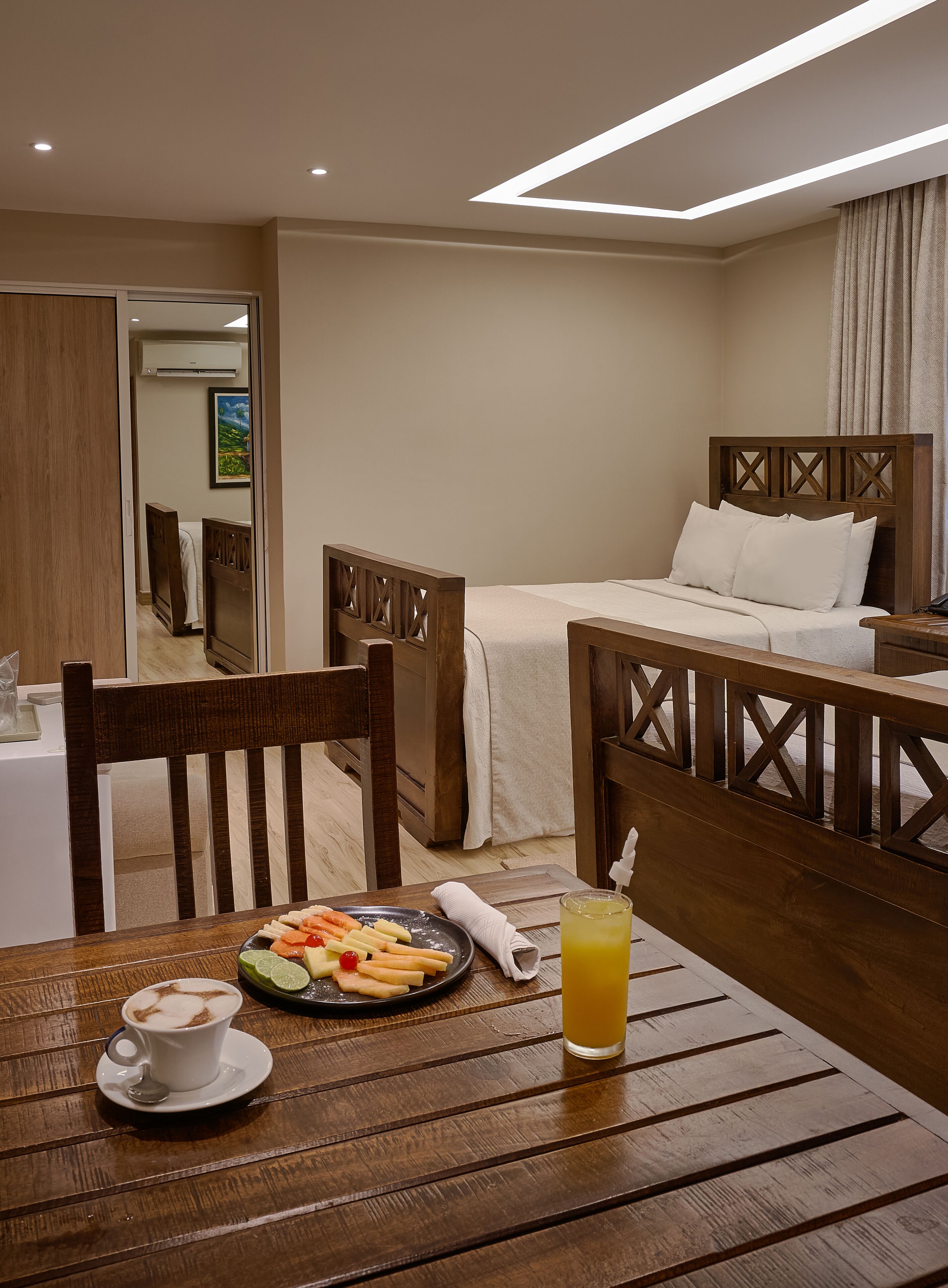 standard room, 2 queen beds | in-room dining