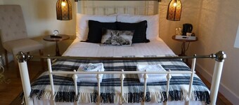 The Green Man Boutique Hotel