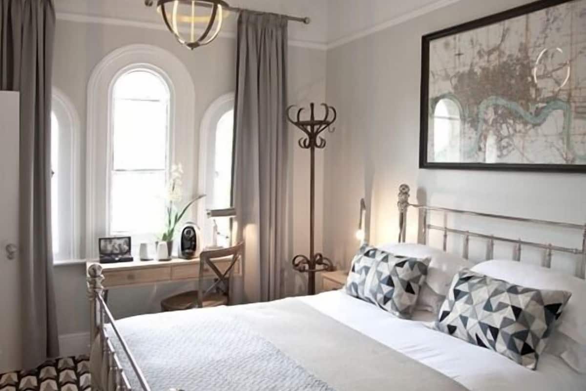 Dobbeltrom – standard, eget bad (The Traveller)