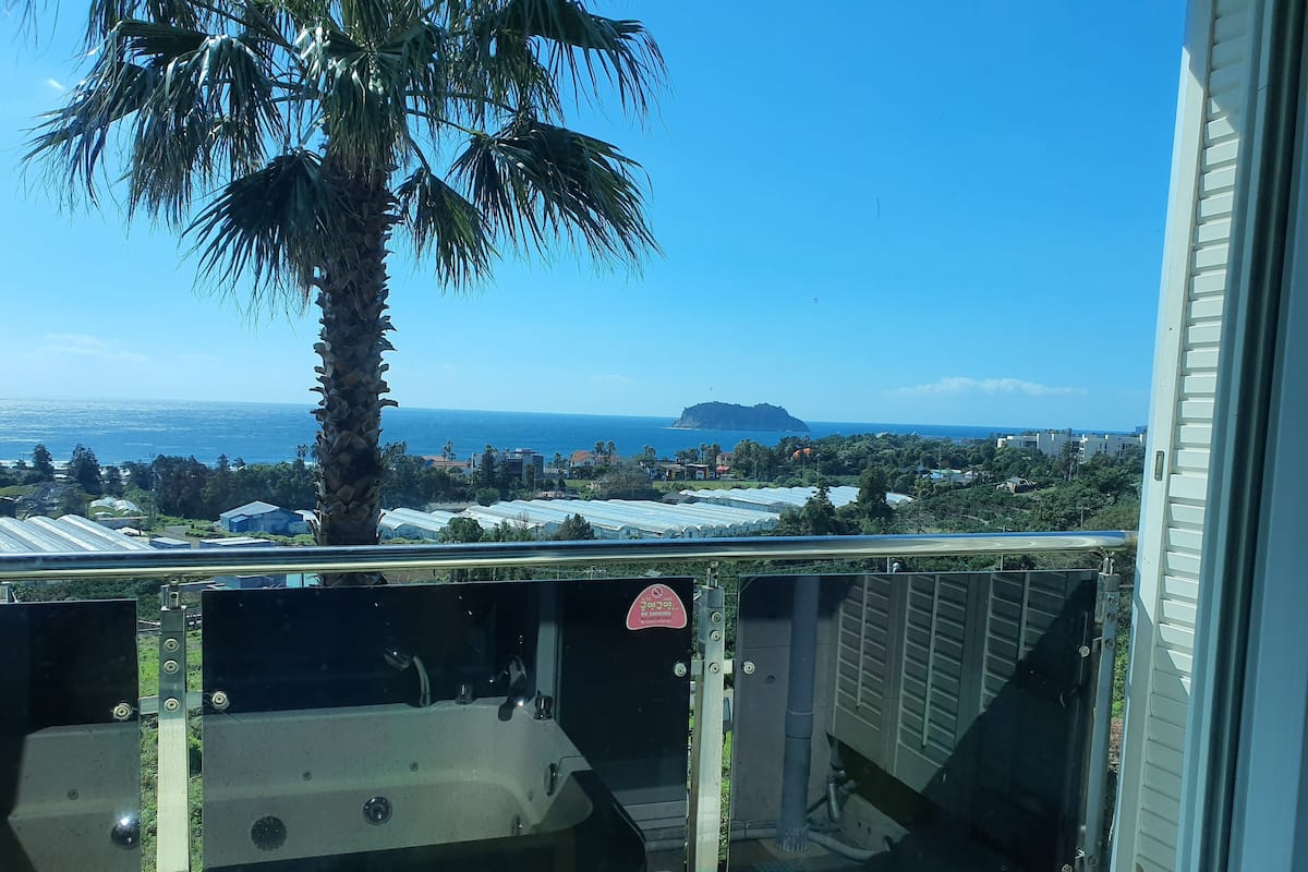 Comfort Room, Kitchen, Ocean View (SPA, 15 PY, Pets are allowed) | View from room