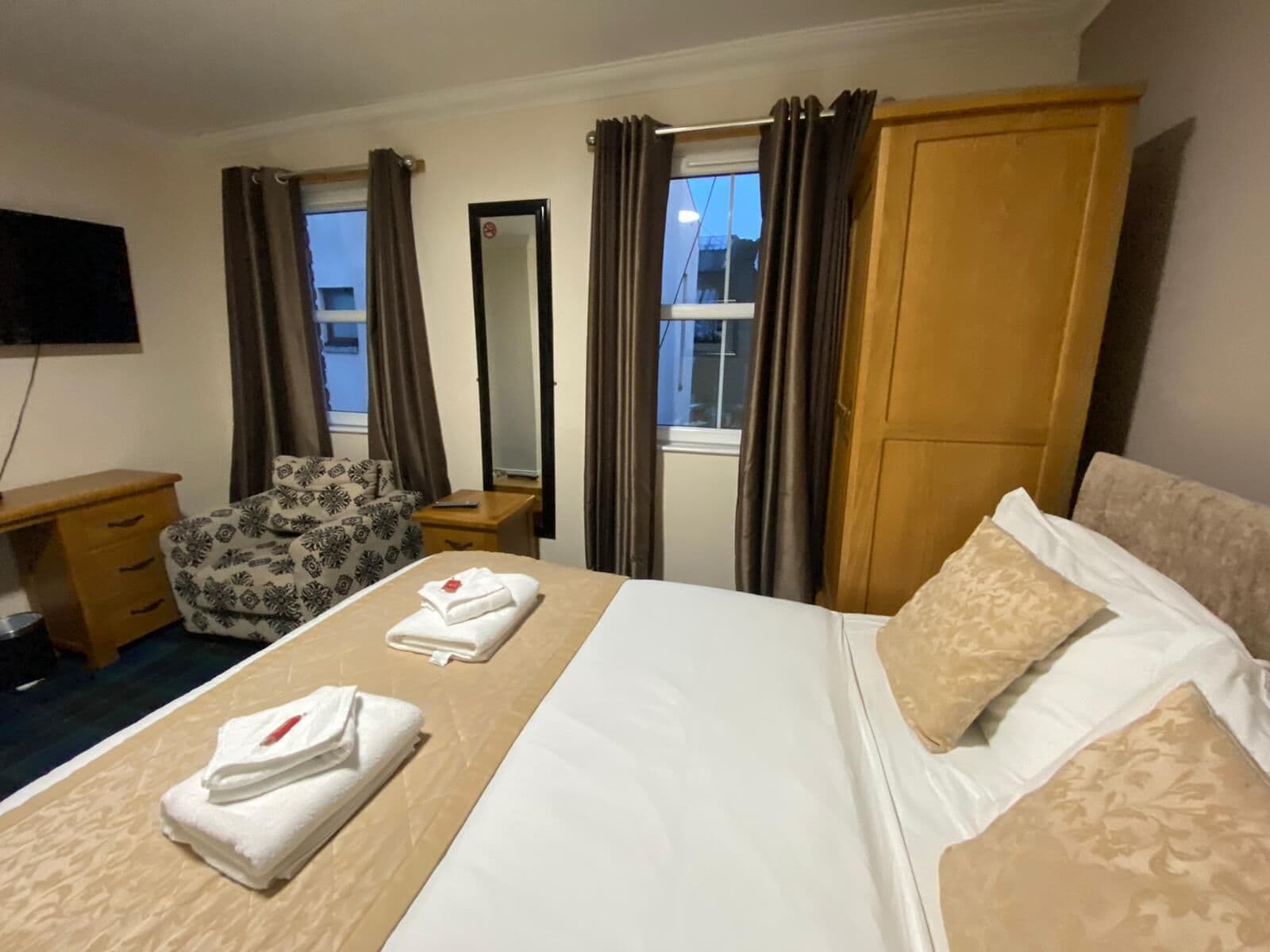 Standaard suite, en-suite badkamer (1 Double 1 Single)