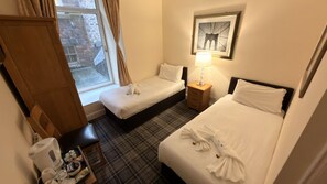 Room - Waverley Guest House (Inverness)