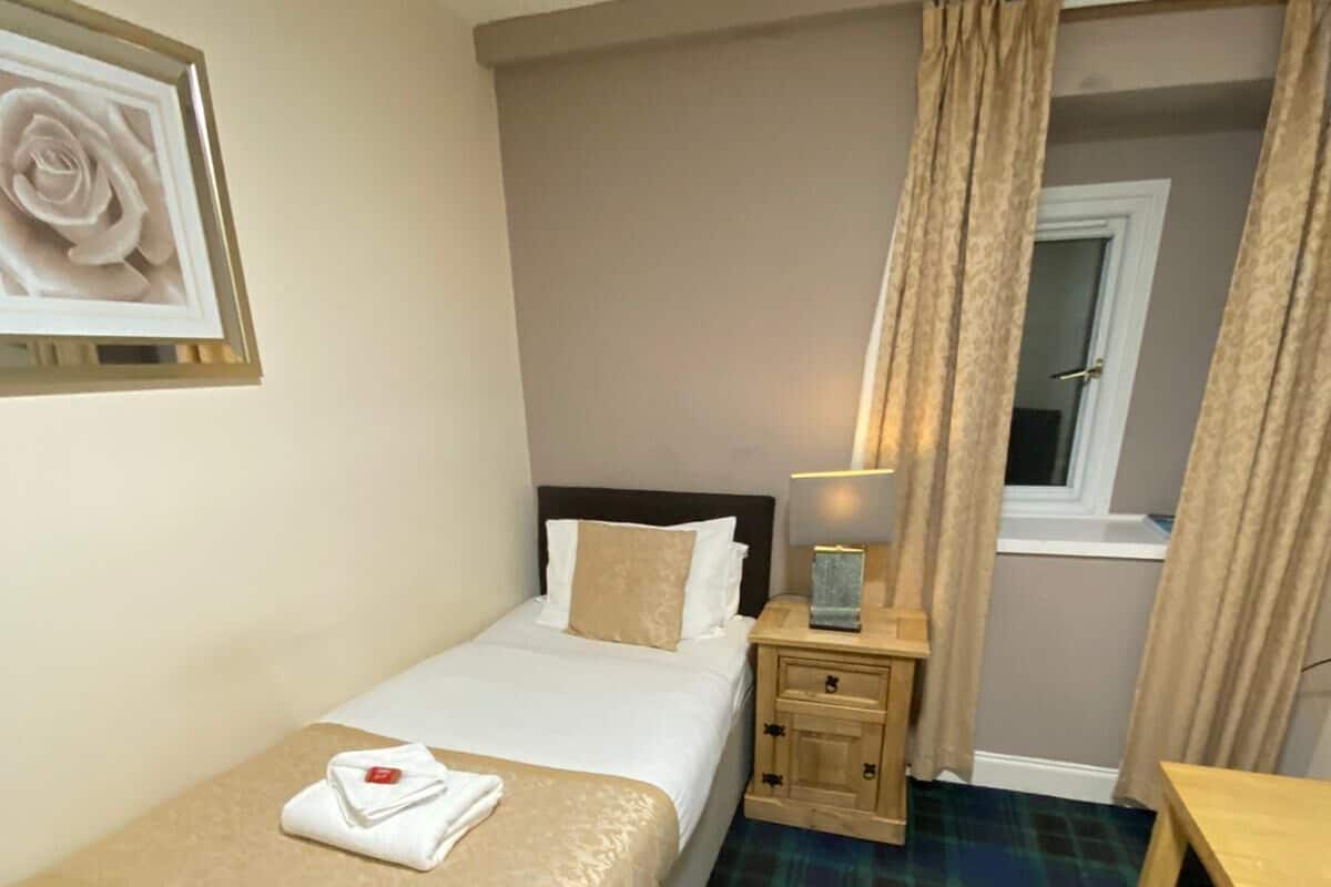 Standard Single Room, Shared Bathroom
