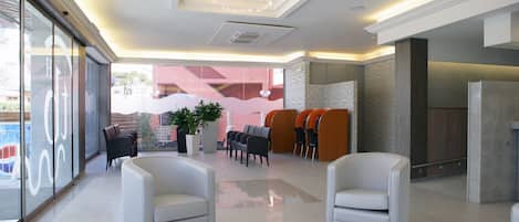 Sala de estar en el lobby