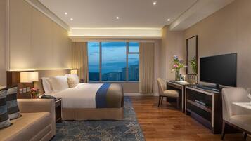 Minibar, in-room safe, soundproofing, iron/ironing board