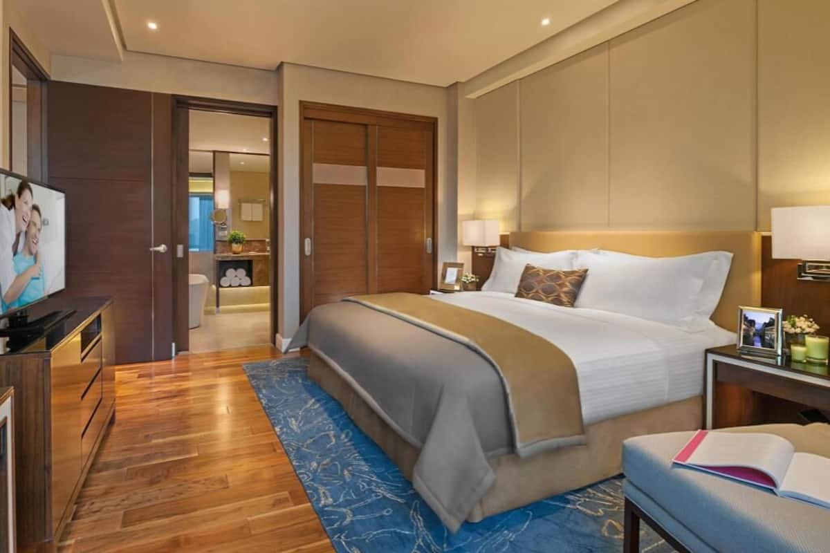 Minibar, caja de seguridad en la habitación y insonorización