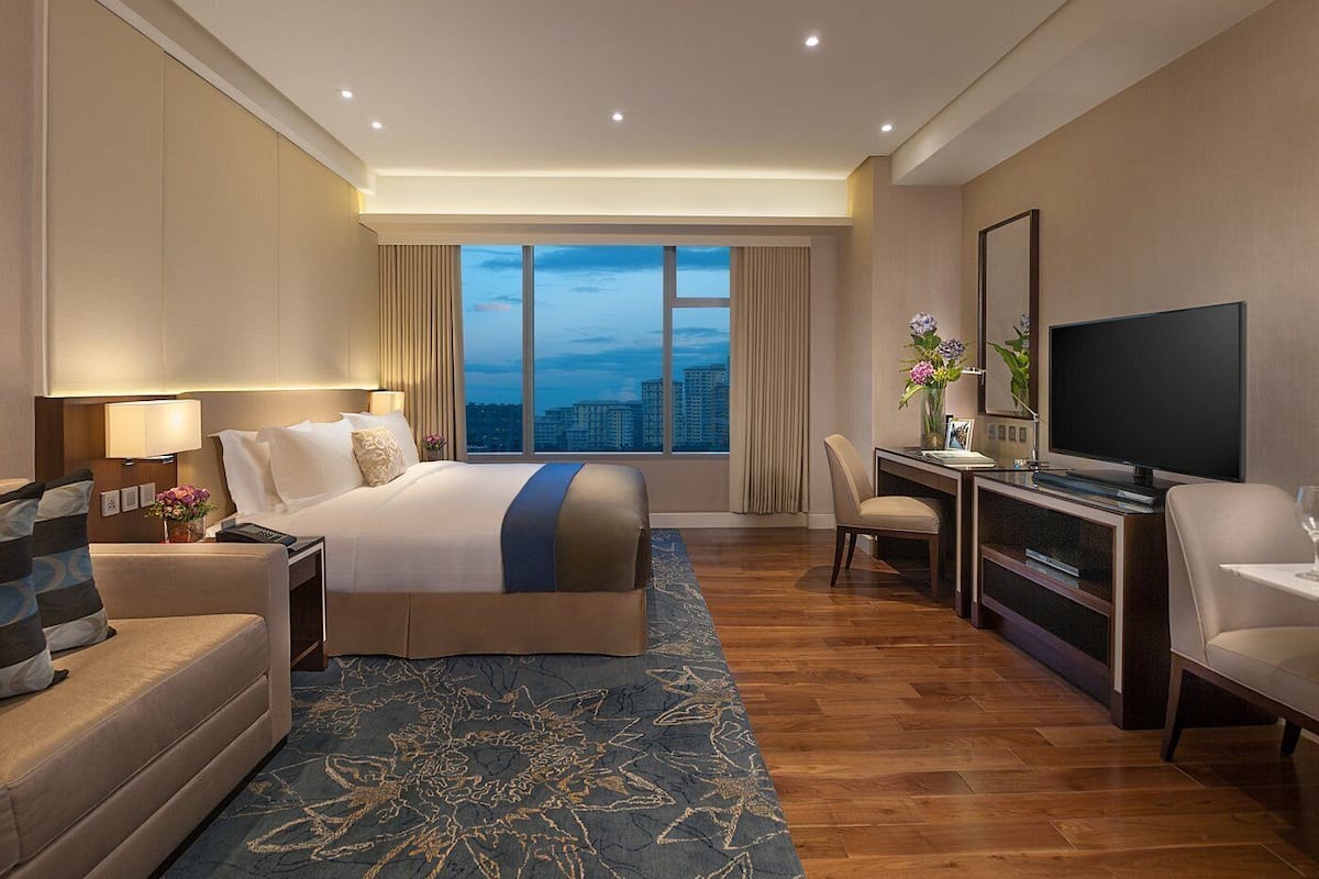 Estudio ejecutivo | Ropa de cama hipoalergénica y minibar