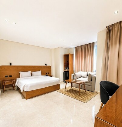 NewCity Suites & Apartments