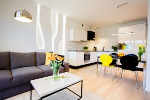 Flat-screen TV, DVD player - Mojito Apartments - Angel Wings (Wroclaw)