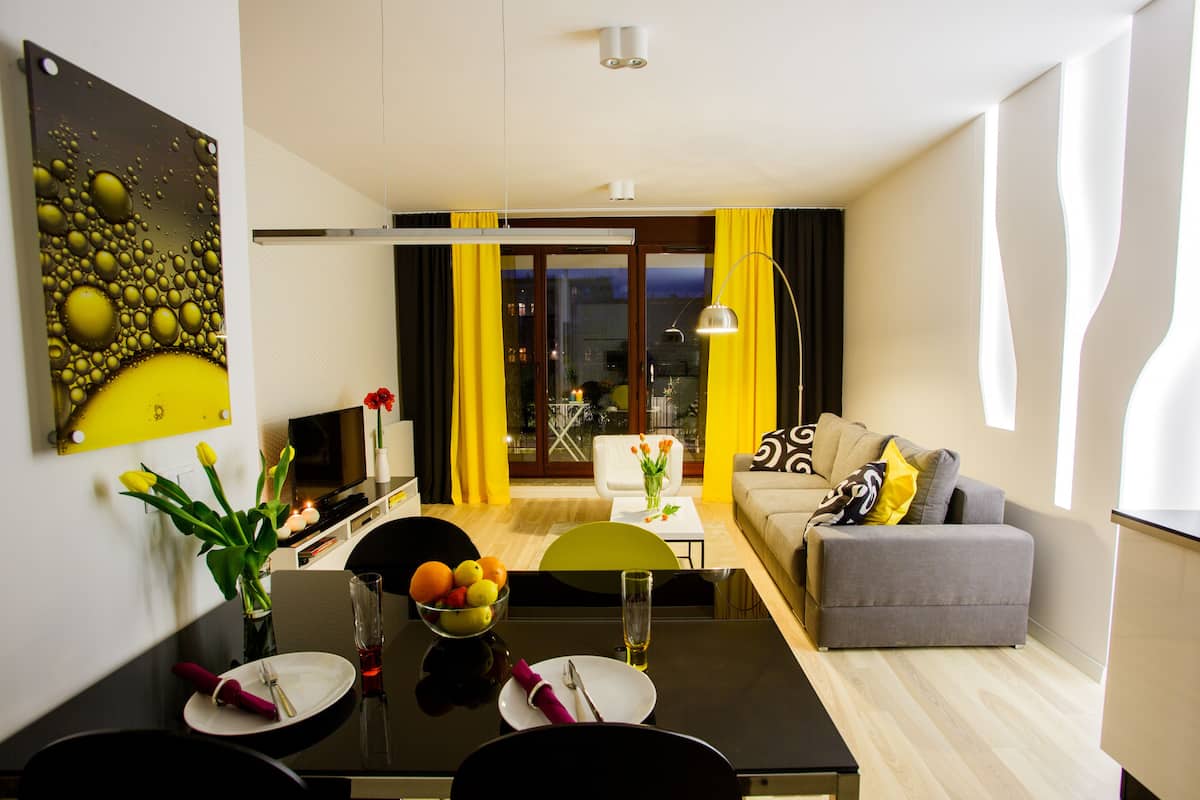 Appartamento, 1 camera da letto (Lemon) | Soggiorno | TV a schermo piatto, lettore DVD