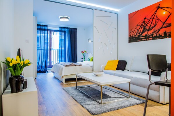 Flat-screen TV, DVD player - Mojito Apartments - Angel Wings (Wroclaw)