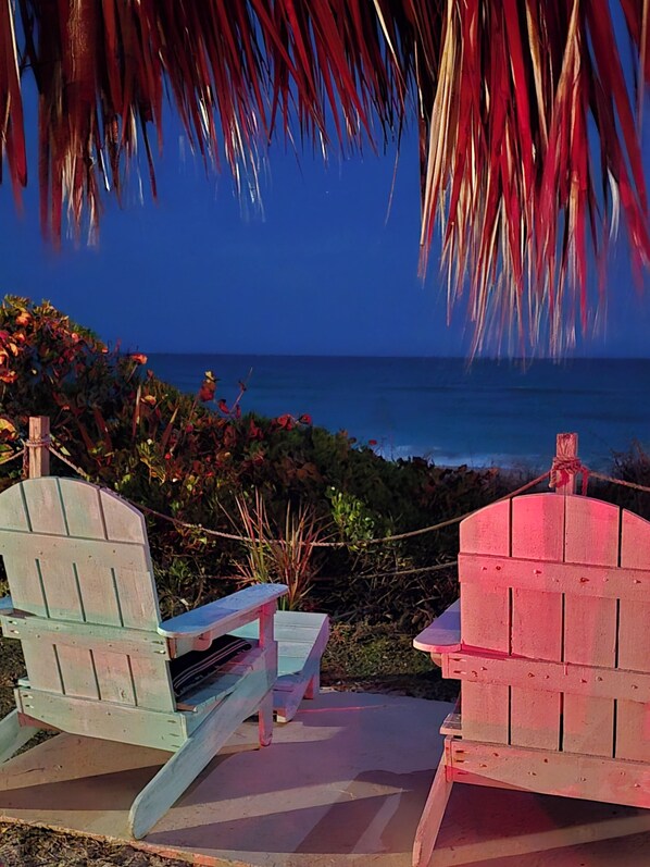 Sun deck - Sea Scape Oceanfront Motel (Indialantic)