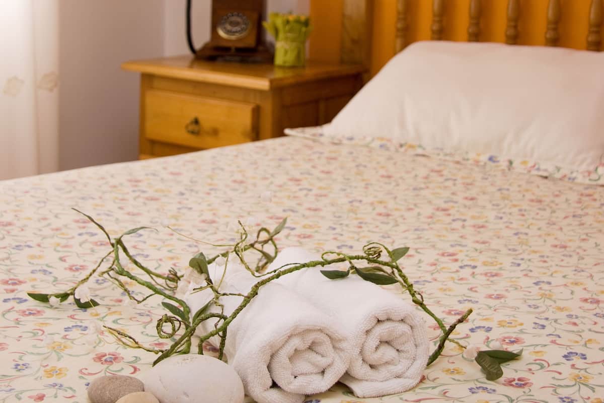 double room, sea view | in-room safe, desk, blackout curtains, rollaway beds