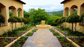 Property grounds - La Villa Vita (Mbombela)