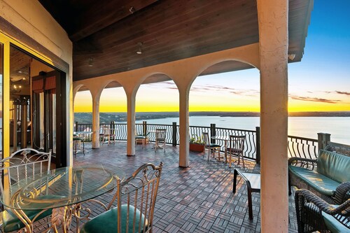 La Villa Vista