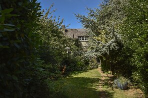 Exterior - 24 Ward Avenue (Cowes)