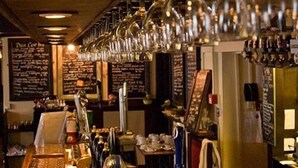 酒吧（店内）
