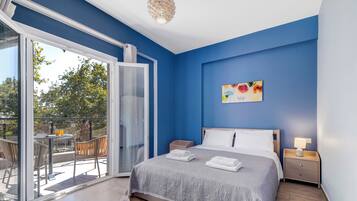 Luxury Duplex, Garden View | 2 bedrooms, premium bedding, Select Comfort beds, blackout drapes
