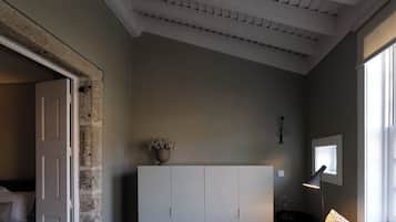 Suite, Garden View