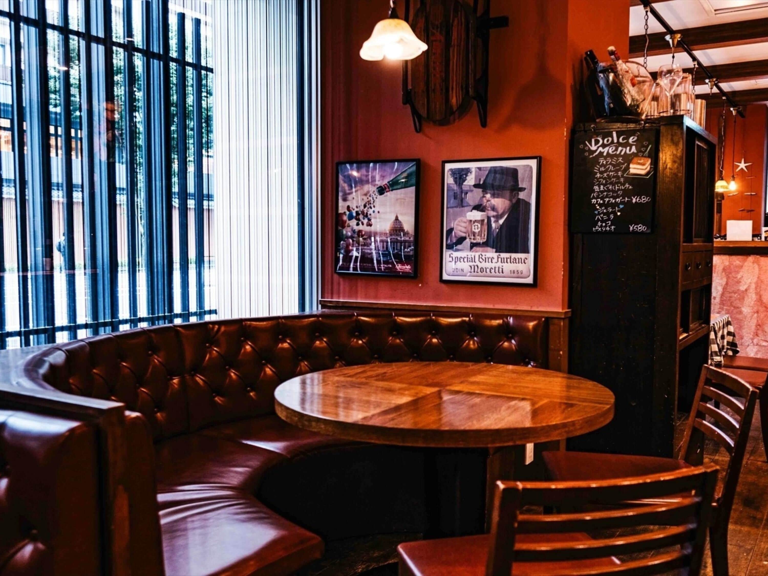 breakfast, dinner, brunch served; italian cuisine