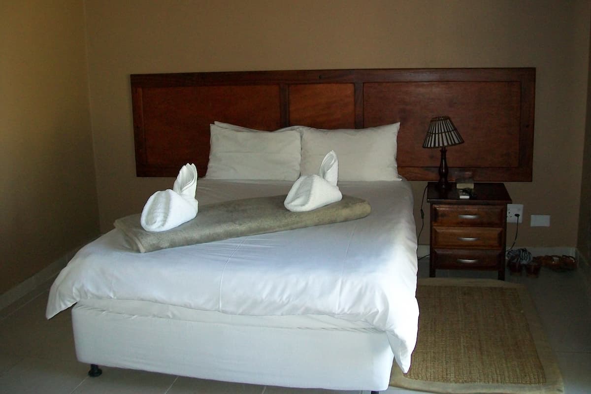 Double Room | Meja, Wi-fi percuma