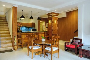 Signature Villa | Living area | 32-inch LED TV with satellite channels, TV - Lebak Bali Residence (Canggu)