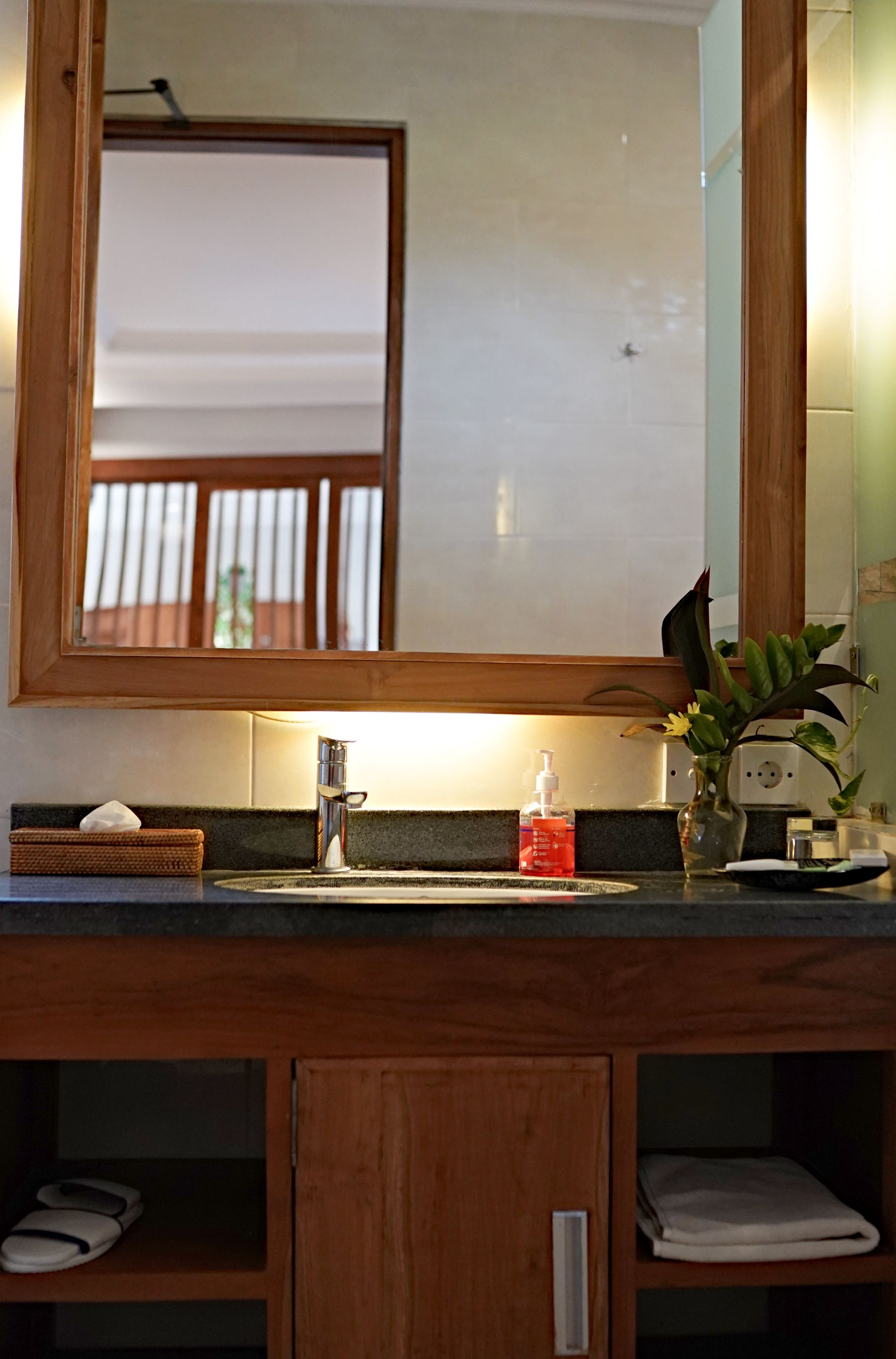 exclusive double room | 1 bedroom, in-room safe, desk, blackout curtains