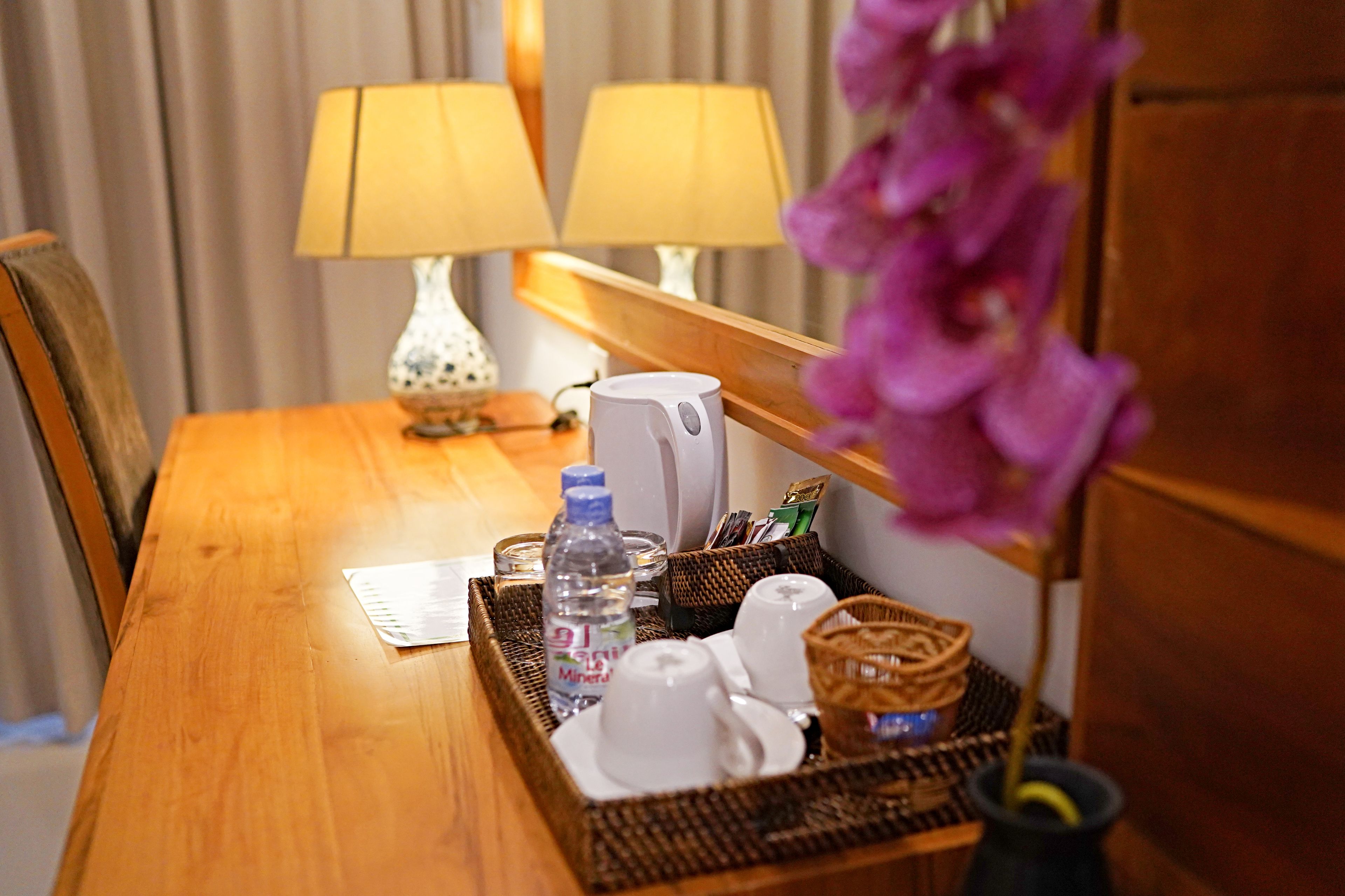 deluxe room | minibar