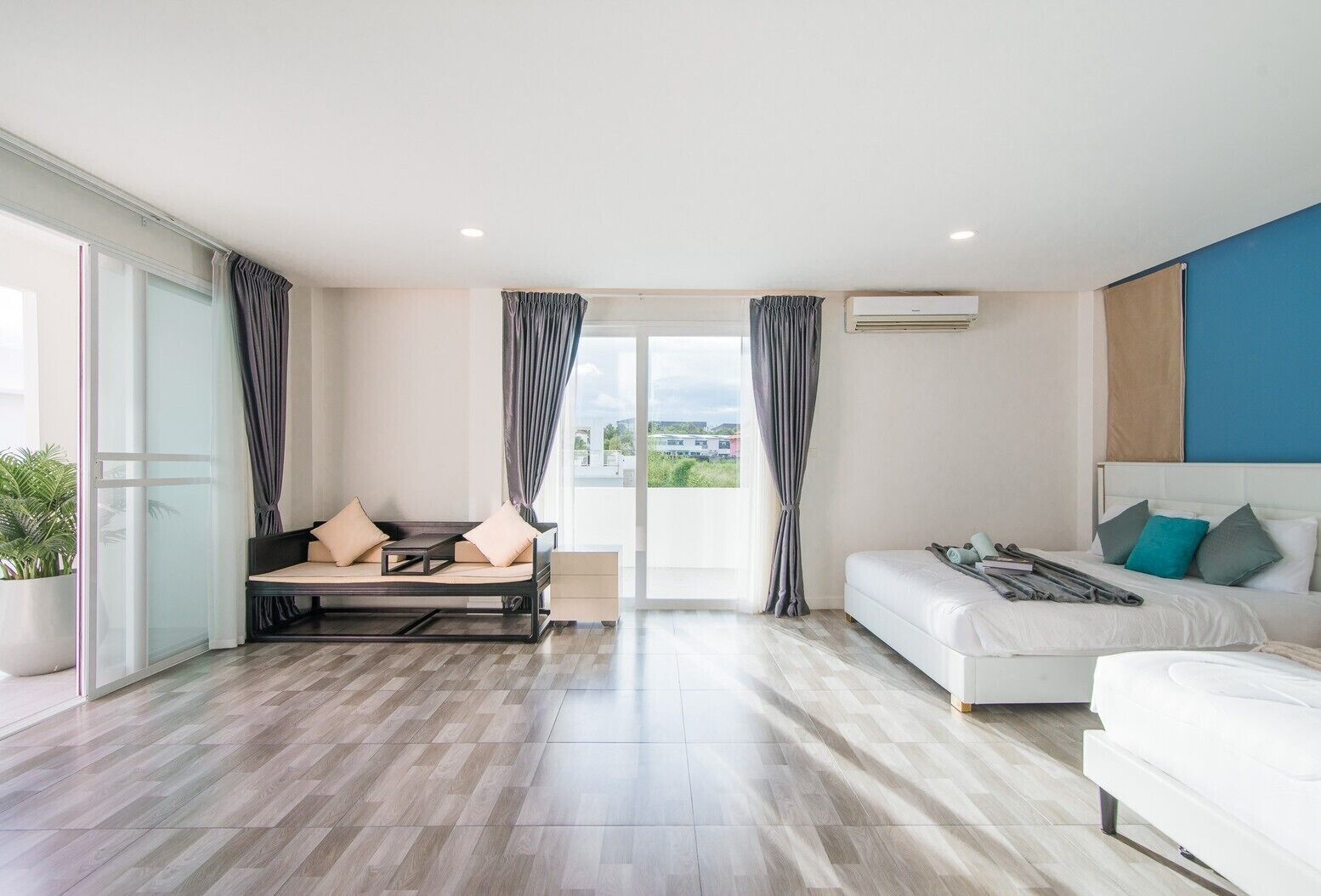 Club Villa, 7 bedrooms with Private Pool Palm Oasis | In-room safe, individually decorated, individually furnished, desk