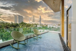 Grand Villa, Multiple Bedrooms, Sauna | Terrace/patio