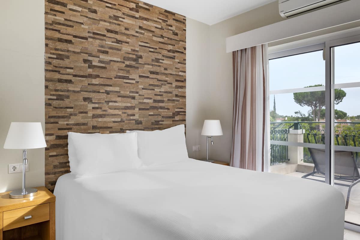 Appartamento Premium, 1 camera da letto | 2 camere, una cassaforte in camera, ferro/asse da stiro