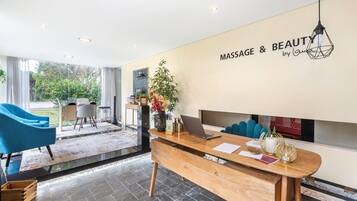 Spa reception