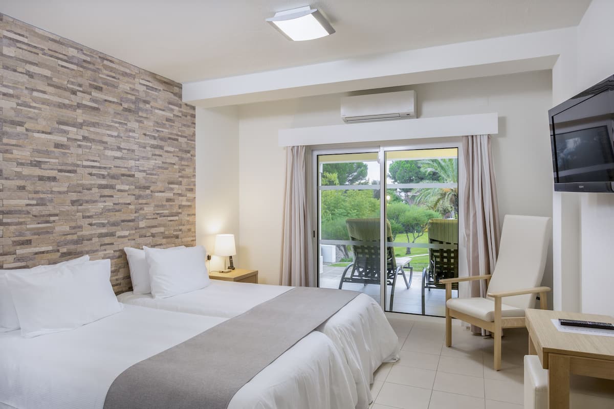 premium apartment, 2 bedrooms | 2 bedrooms, in-room safe, iron/ironing board, free cots/infant beds