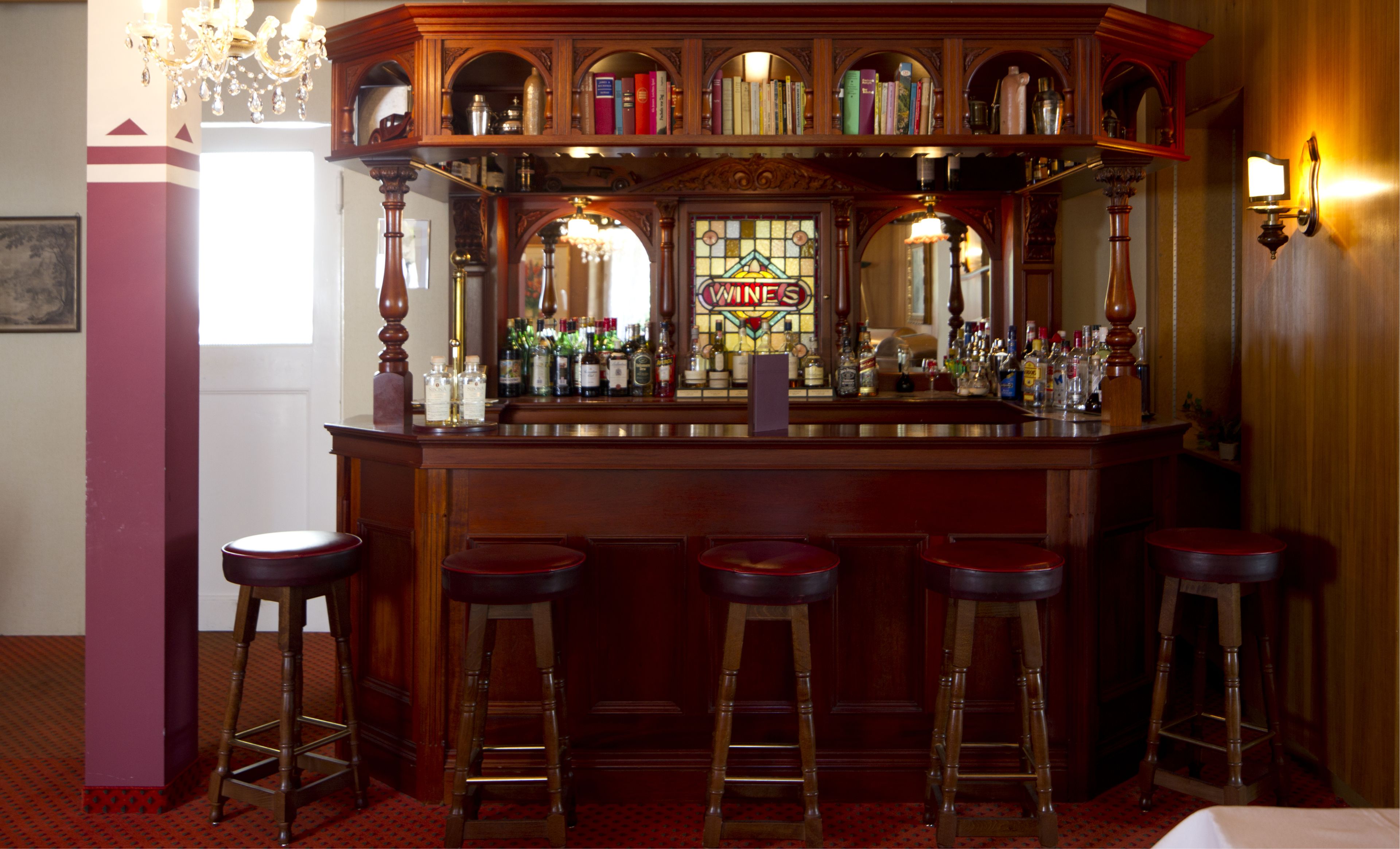 Bar (in der Unterkunft)