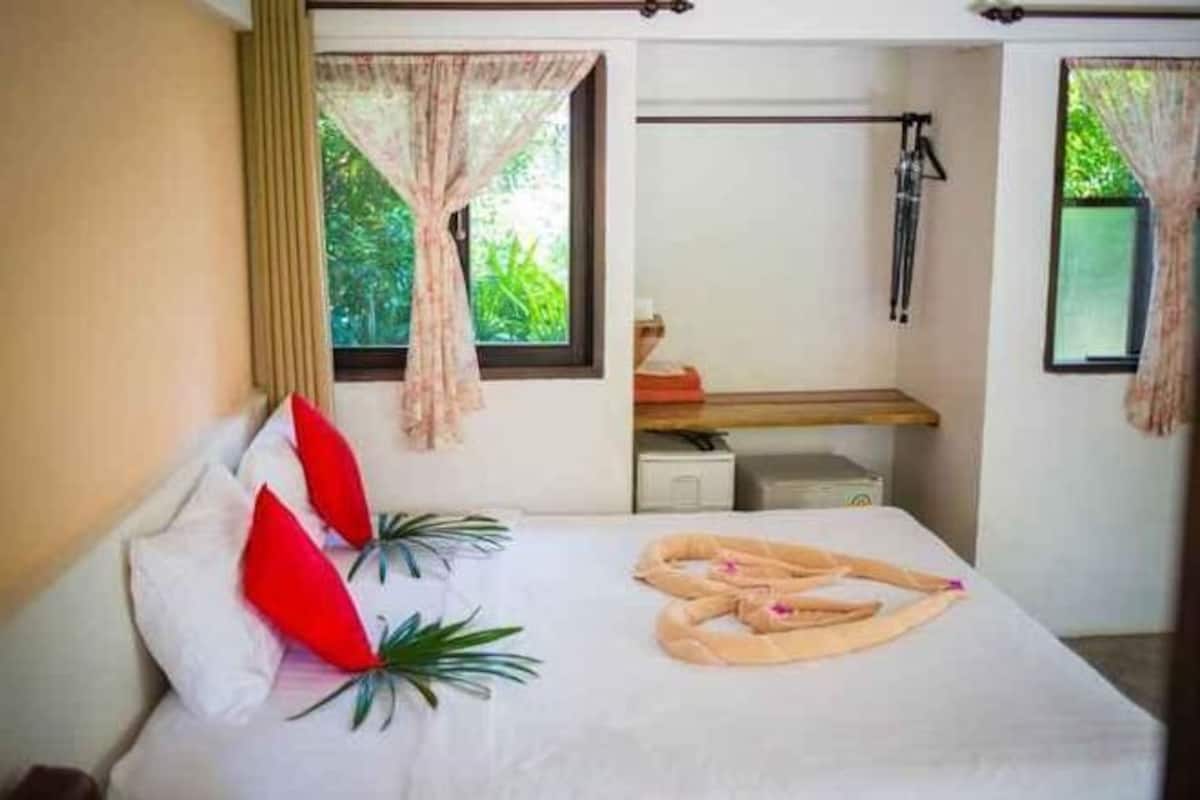 Verdunkelungsvorhänge, Babybetten, Zustellbetten, kostenloses WLAN