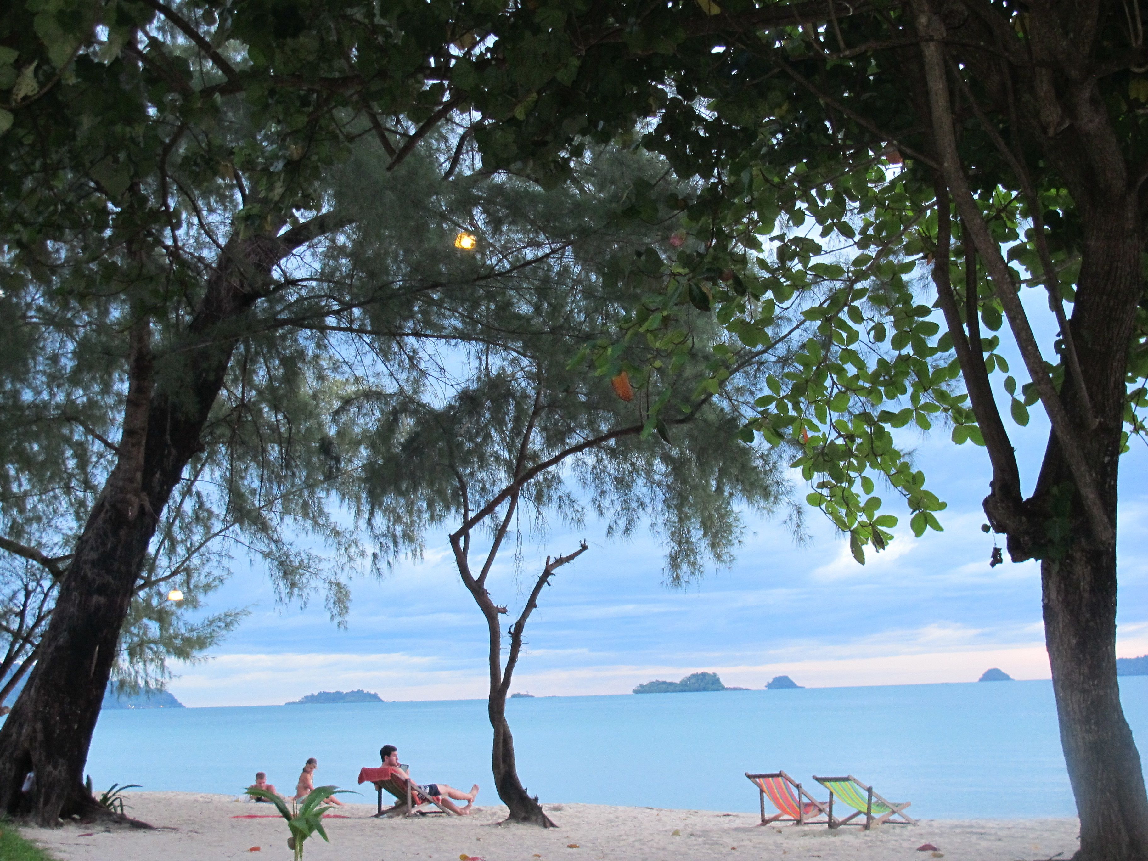 ชายหาด